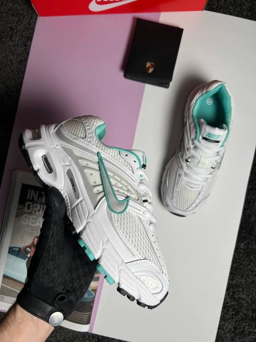 Женские кроссовки найк Nike Air Max Moto 2K White Mint Grey [37-41]