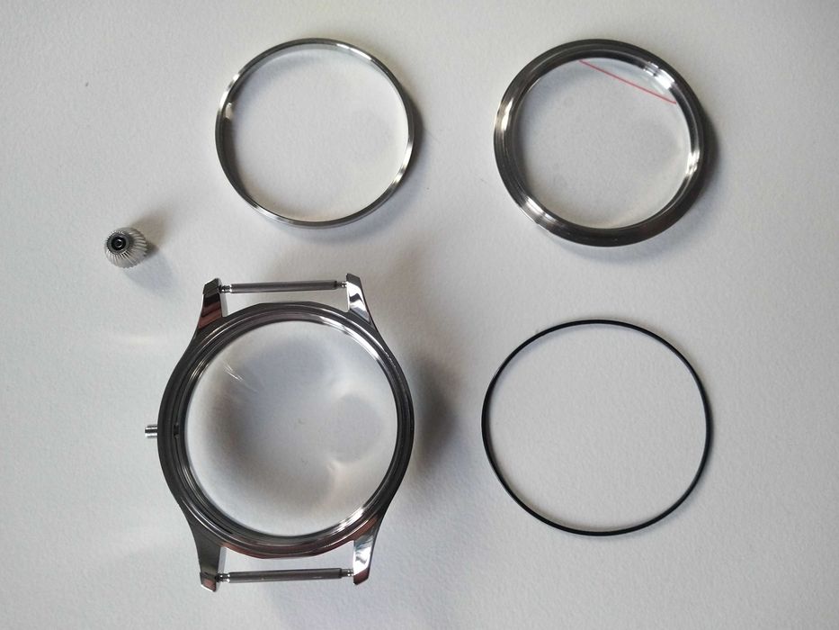 Koperta do zegarka pasówka 44 mm stalowa zakrecana