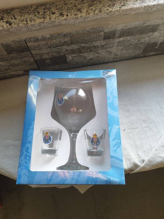 Vendo copos do porto