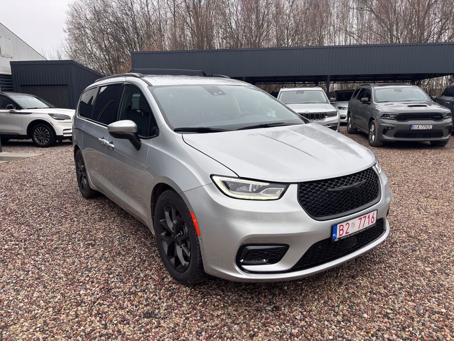 Chrysler Pacifica 2023 S,kamery 360,20 koła zima,liczniki Europa,Faktura VAT 23%