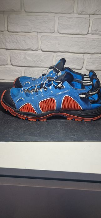 Salomon  46        .
