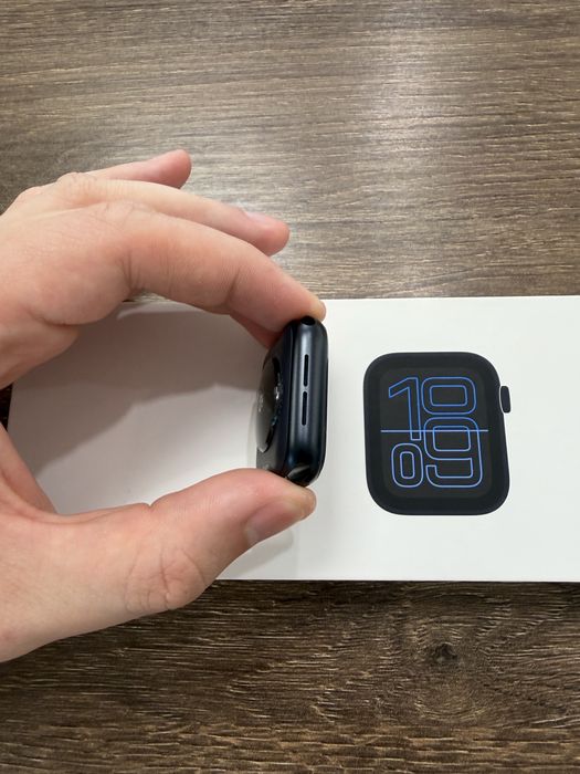 Open Box Apple Watch SE 3 40mm Midnight