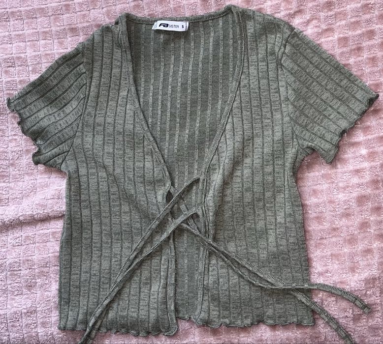 зелений кардиган футболка топ на завʼязках шнурках fb sister