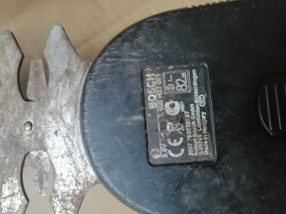 Nożyce do traw Bosch Isio3