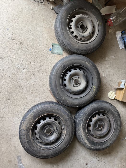 Nowe opony 165/80R13