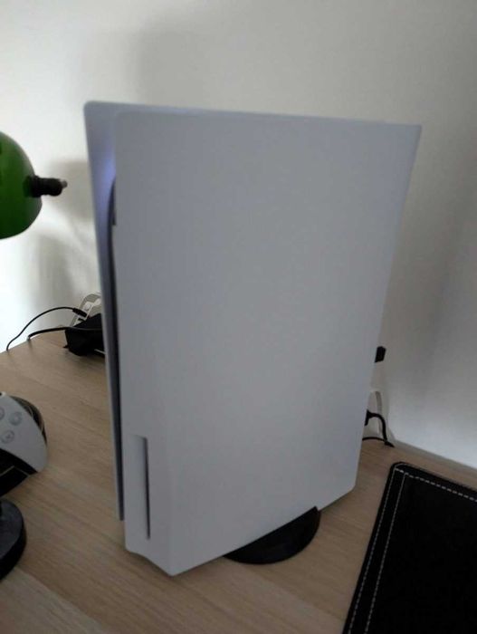 Sony PlayStation 5 z napędem 1TB + 2 pady DualSense