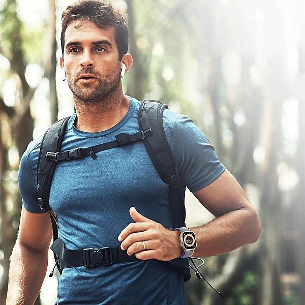 Sportowy pasek na rzepy do Apple Watch 9 / 8 / 7 / 6 / Se / 5 / 4 / 3