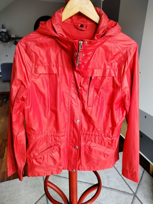 Kurtka przeciwdeszczowa roz 40 L