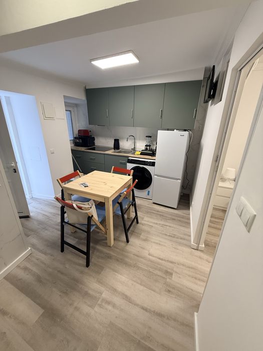 Arrenda-se  casa  t1+1