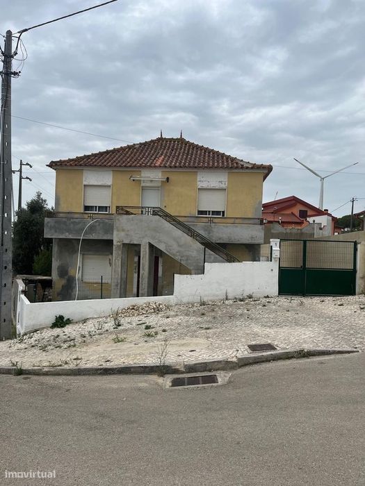 Moradia isolada na Fonte Santa