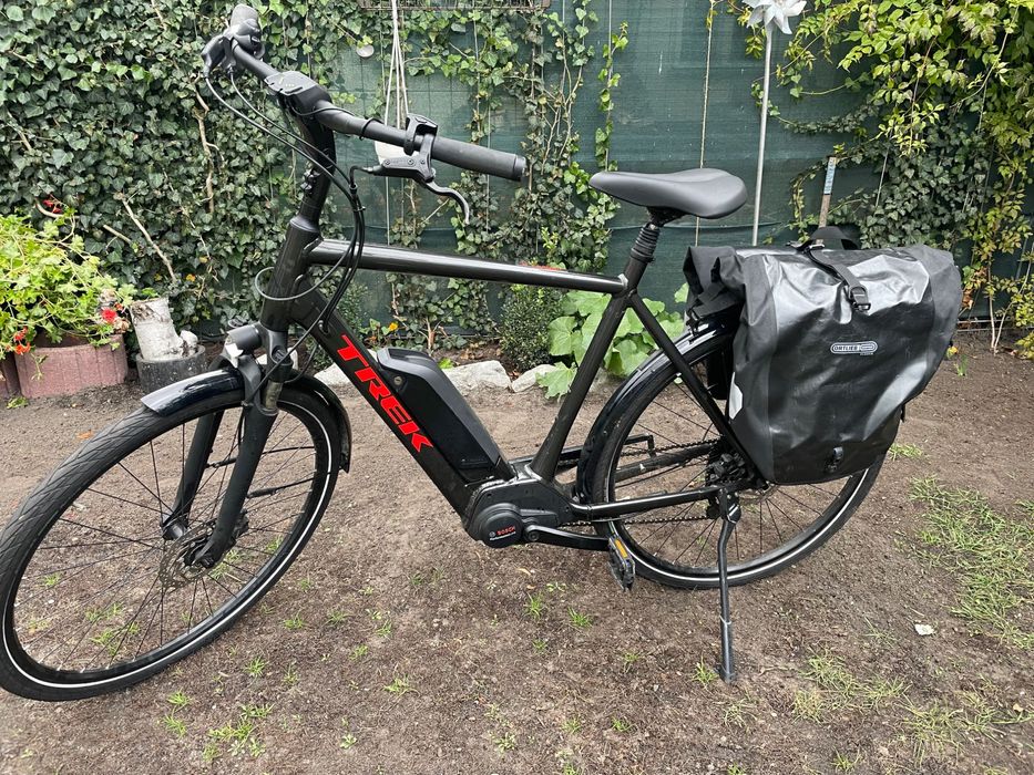 Rower elektryczny Trek Verve + 2 Lowstep , niski przebieg !