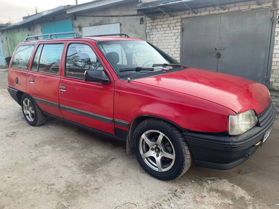 Opel Kadett универсал на Газу!Опель Кадет с Газом!Универсал!