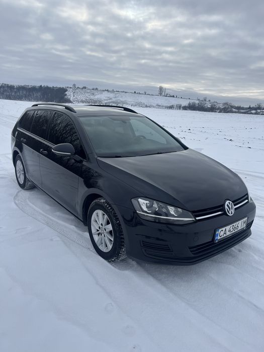 В продажу Volkswagen Colf 7