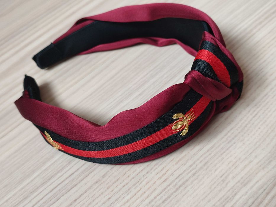Жіночий обруч для волосся в стилі Gucci