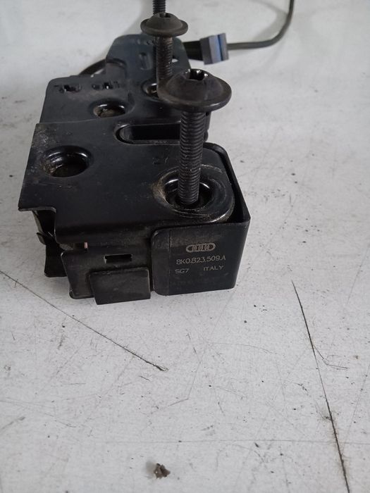 Fechadura Capô Audi A4
