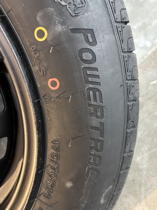 Jante ferro R14 5.5J -ET39 -4x100, com pneus 175/70R14