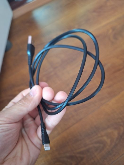 2 Кабелі для iphone Lightning