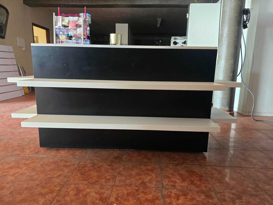 Estante de Centro