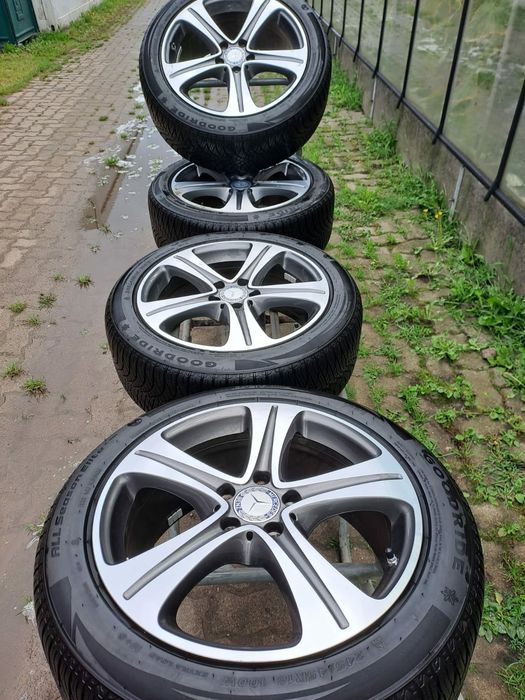 Opony wielosezonowe do Mercedesa