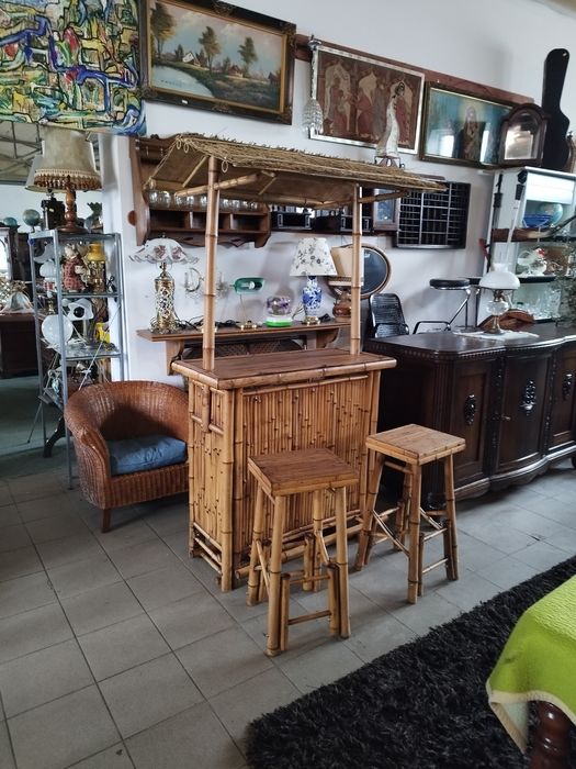 piękny barek bar recepcja rattanowa Vintage