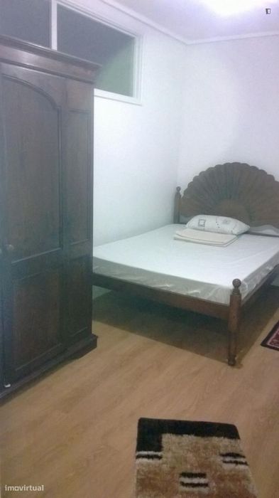 Quarto - localizado em Sé de Braga e São Lázaro Braga