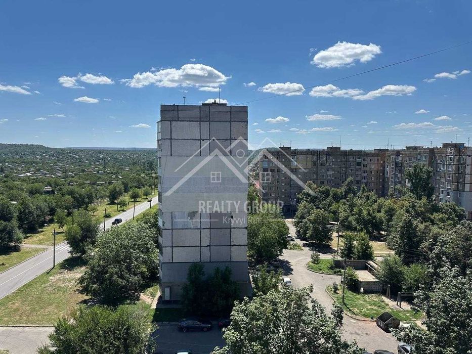 Продаж 2-х кім. квартири, Карачуни (Сертифікат, ваучер, еВідновлення)