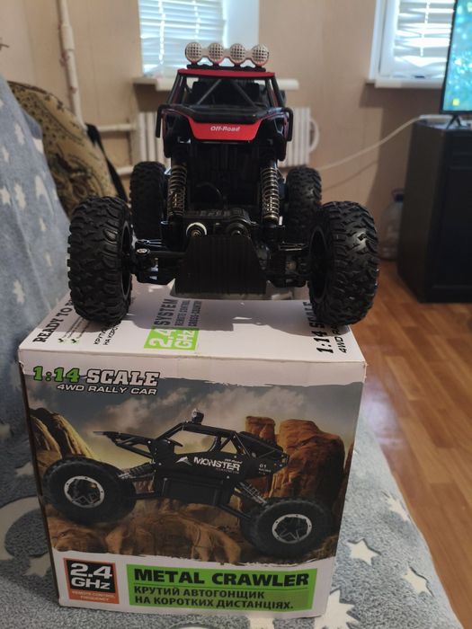 Дитяча трюкова машинка.