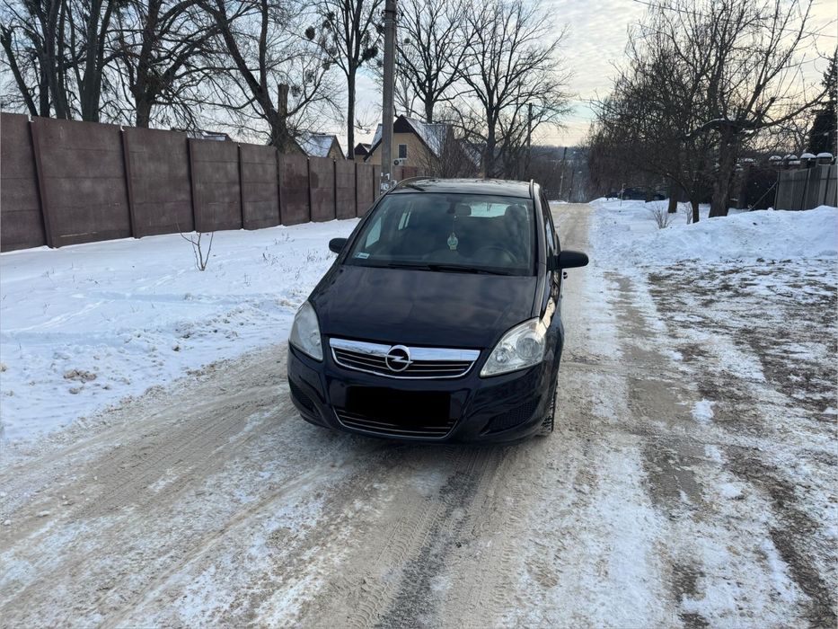 Zafira для ЗСУ в Харькове свежепригнана