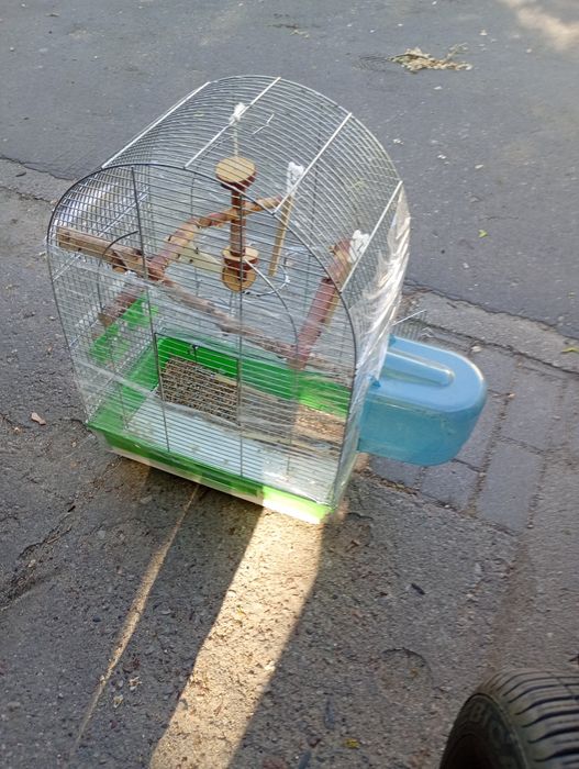 Sprzedam klatkę dla ptaka