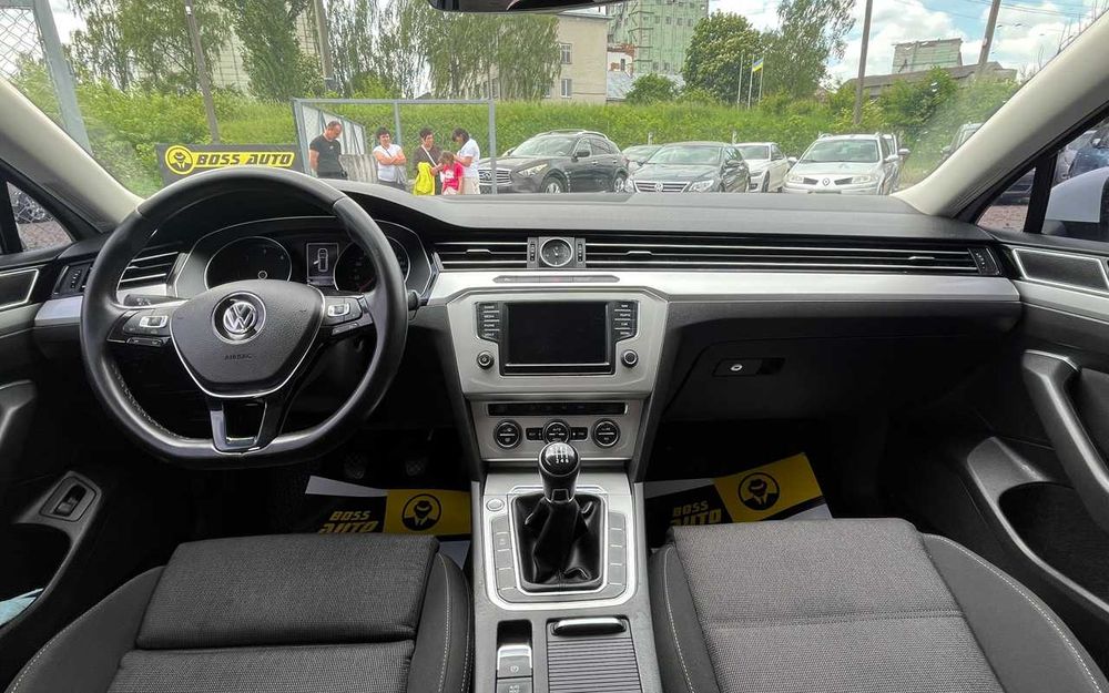 Volkswagen Passat 2016