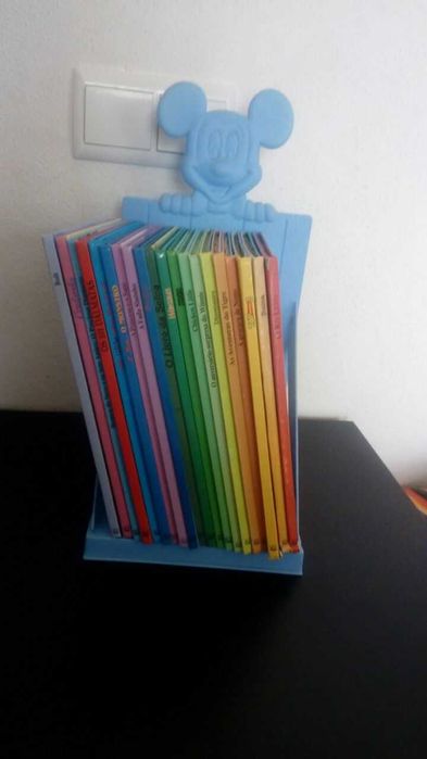 21 Livros Infantis Disney com Suporte