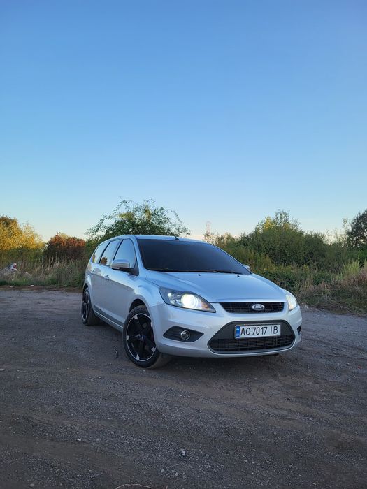 Ford Focus 2010 року
