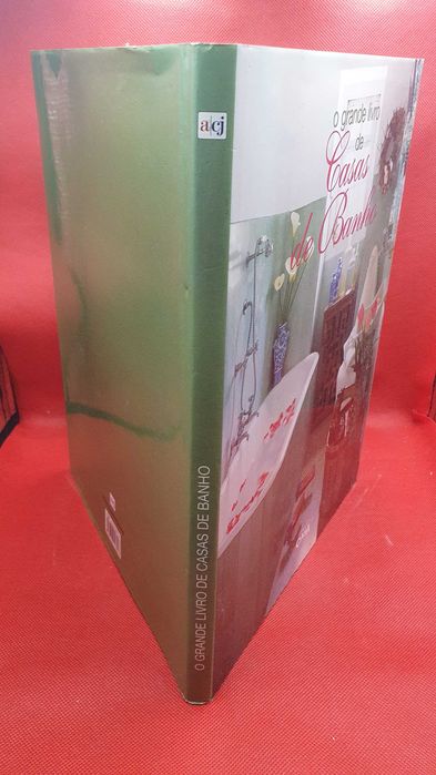 Livro - REF PCE - O Grande Livro de Casas de Banho