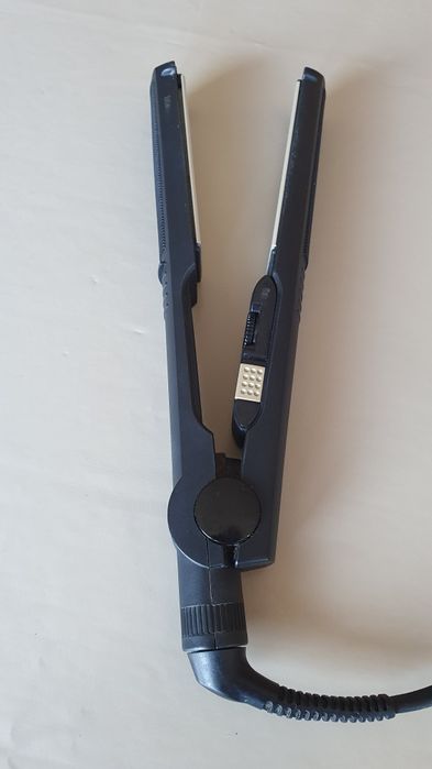 Alisador Babyliss como novo