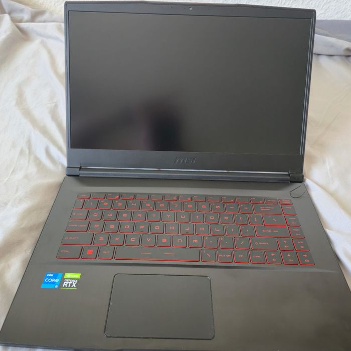 Laptop MSI thin gf63 12 uc