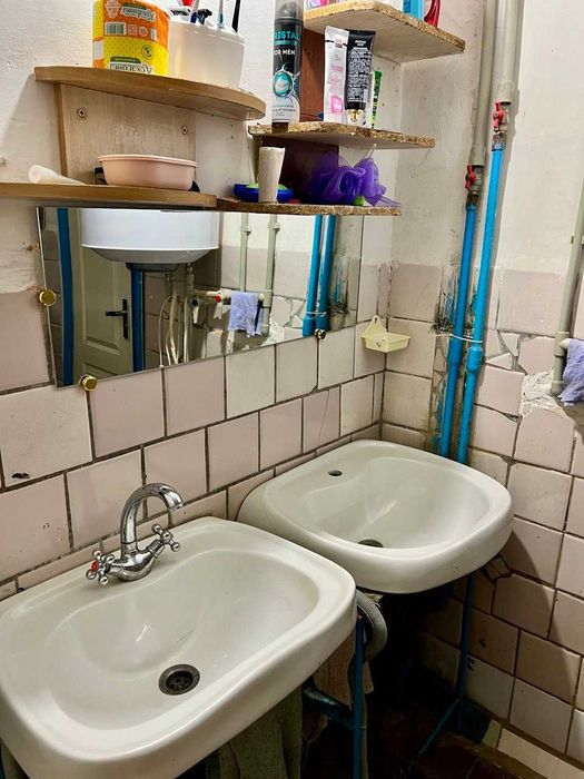 Продається  кімната 18м2  в гуртожитку на Кільцевій!