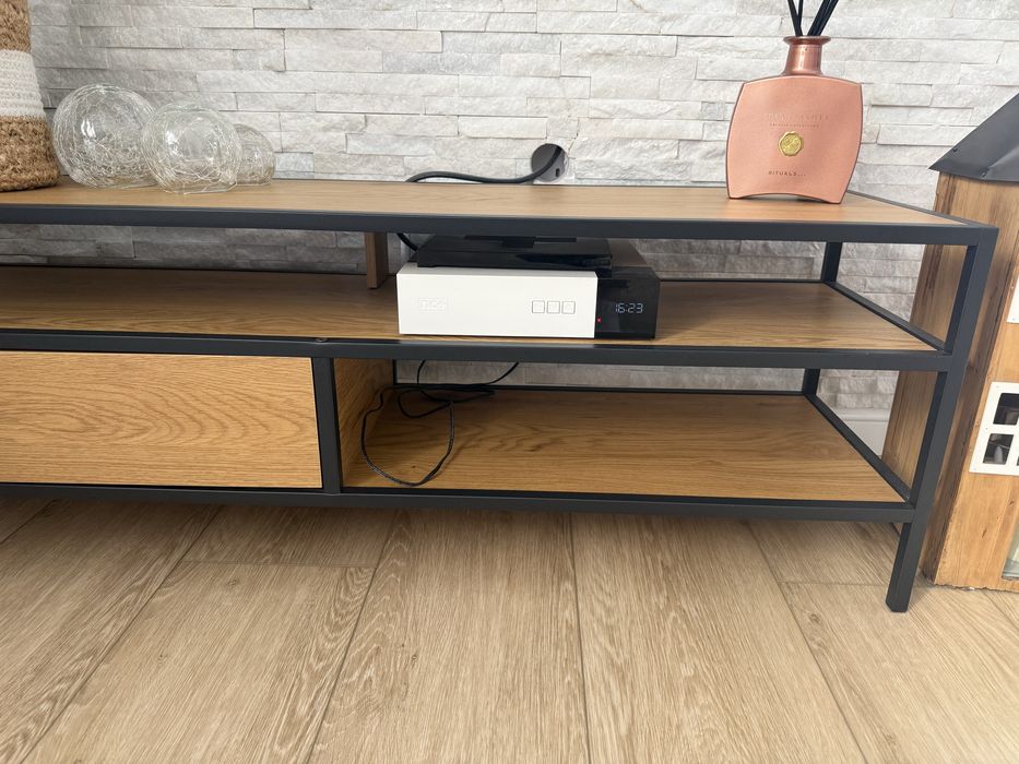 Szafka rtv, jysk, dąb czarny