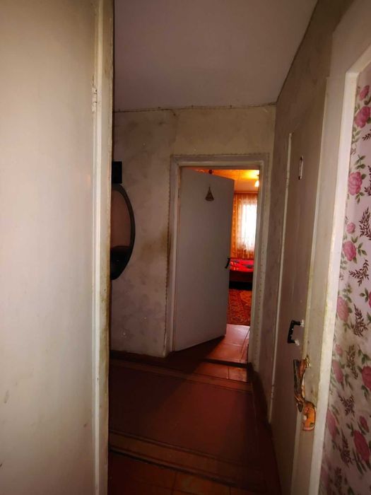 2 кімн кв-ра 6/9 Мариупольська ( Ростовська) Вільна Терміново