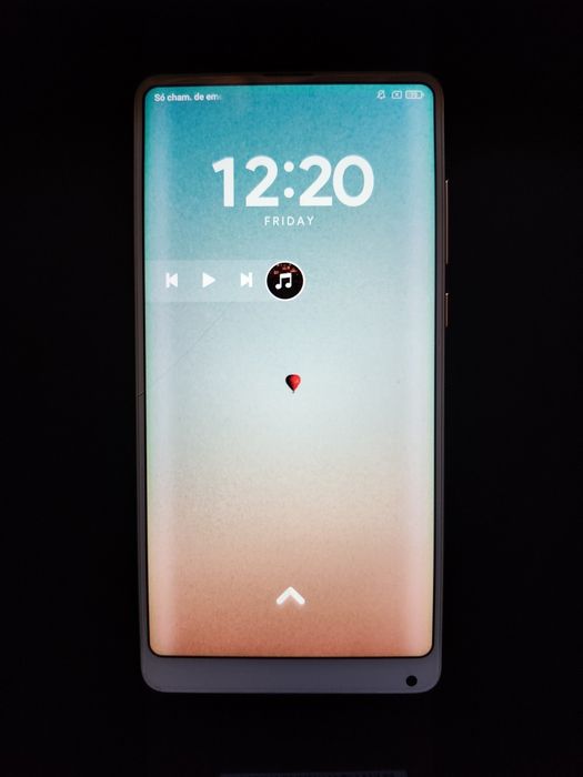 Xiaomi Mi Mix 2S desbloqueado, funcional e com caixa de origem+ 3 capas extras