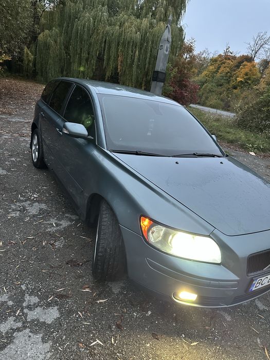 Volvo v50 2.0d 2004