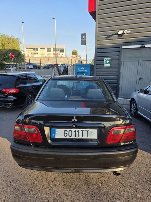 Mitsubishi Carisma 1.3 gasolina