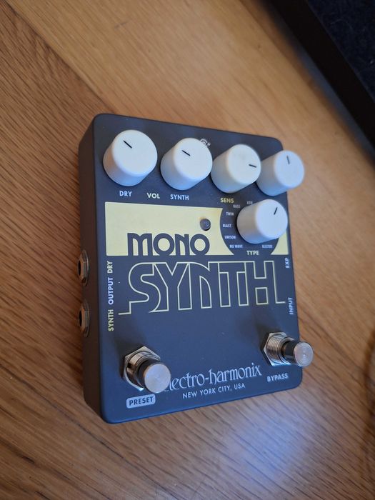 Pedal Sintetizador - Electro-Harmonix: Mono Synth