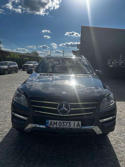 Mercedes-Benz M-Class 2013