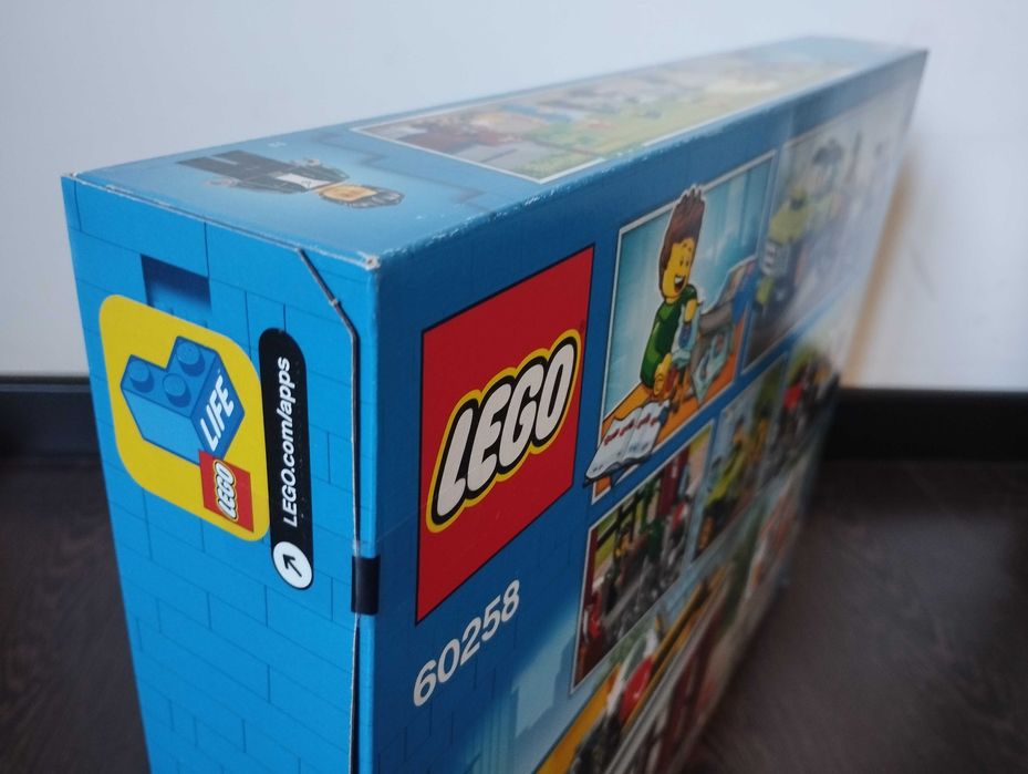 Lego City 60258 - Oficina de Tuning