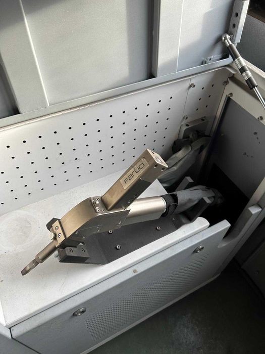 Spawarka laserowa Fanuci LW-PRO-F03 rok 2022 moc 2000W