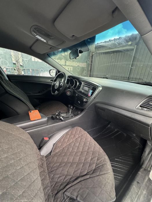 KIA K5 2014 року