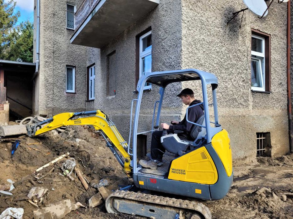 Usługi koparko-ładowarką Głuchołazy-Nysa-Prudnik i okolice.