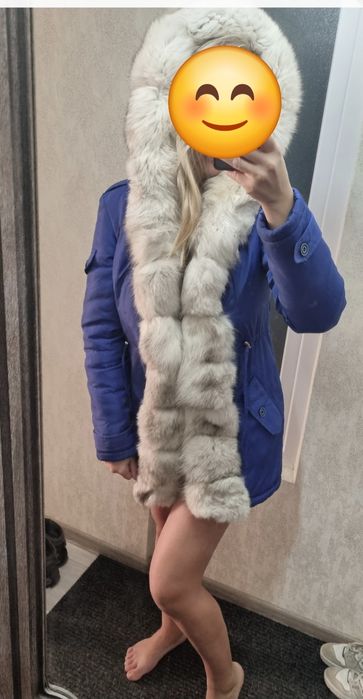 Парка з натуральним хутром  M-L розмір