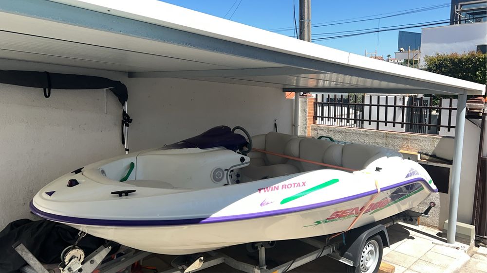 Sea-Doo Speedster | Jetboat 4 Lugares com Atrelado 2 motores jet ( mota de água)
