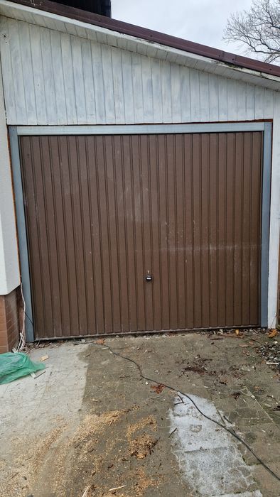 Brama garażowa uchylna 2500 x 2125 mm brązowa